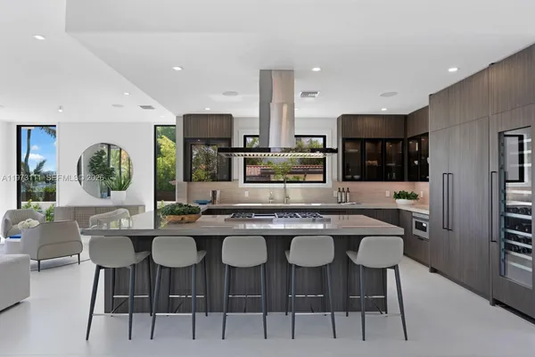 $7,690,000 | 1351 Stillwater Drive, Miami Beach, FL 33141