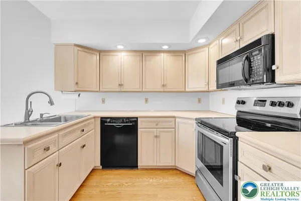 $3,200 | 5721 Crawford Drive, Bethlehem, PA 18017