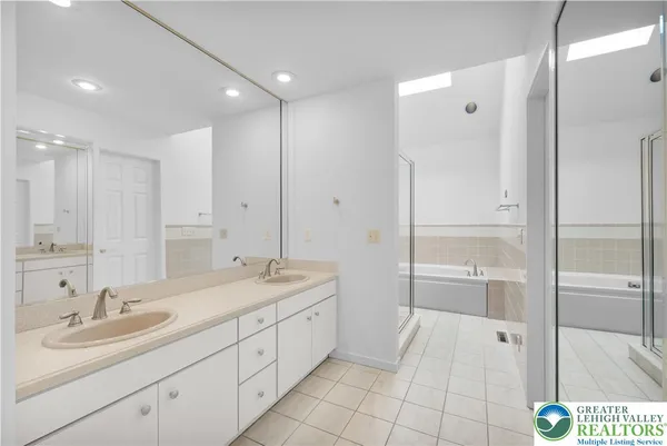 $3,200 | 5721 Crawford Drive, Bethlehem, PA 18017