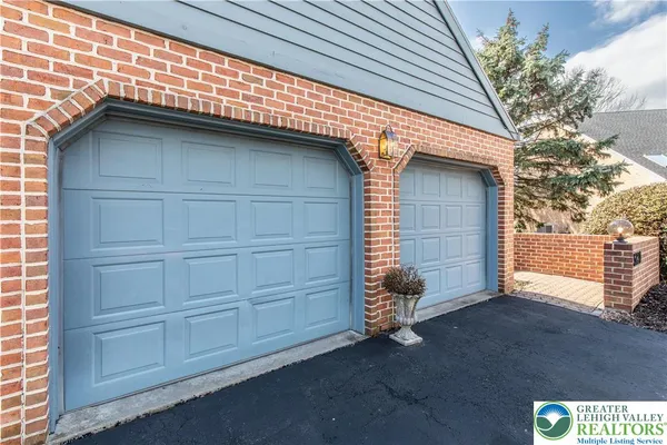 $3,200 | 5721 Crawford Drive, Bethlehem, PA 18017