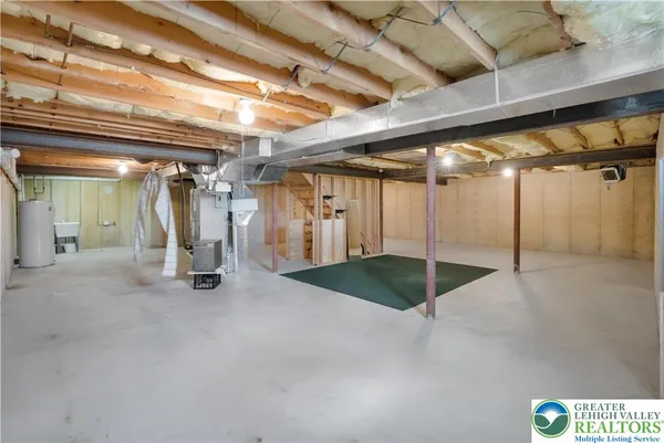 $3,200 | 5721 Crawford Drive, Bethlehem, PA 18017