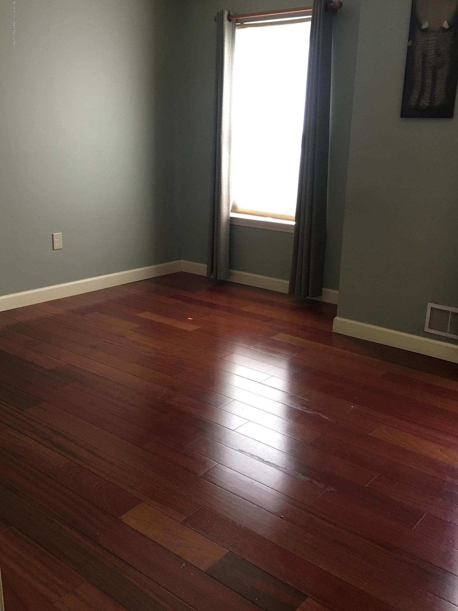 74 West Shenendoah Road Howell, NJ 07731 - Photo 10 of 20 C4C699BD-69E0-437B-B870-7E77350184ED