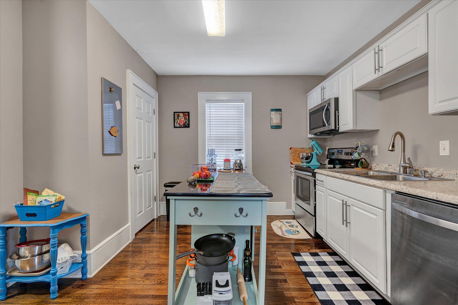 2132 Holley Road Roanoke, VA 24012 - Photo 9 of 33 09-SGP (213 of 35)
