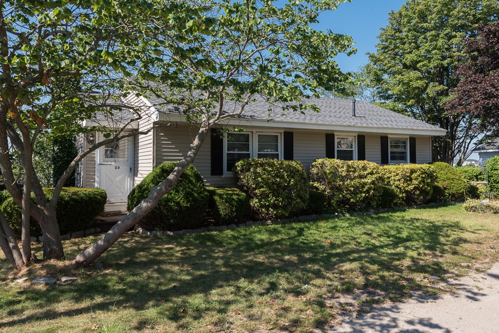 33 Anna Road Weymouth, MA 02191 - Photo 1 of 26 Gallery Image 1