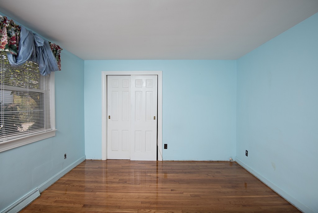 33 Anna Road Weymouth, MA 02191 - Photo 13 of 26 Gallery Image 13
