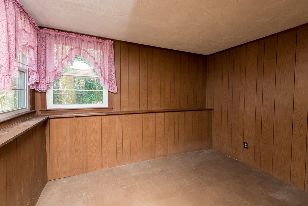 33 Anna Road Weymouth, MA 02191 - Photo 21 of 26 Gallery Image 21