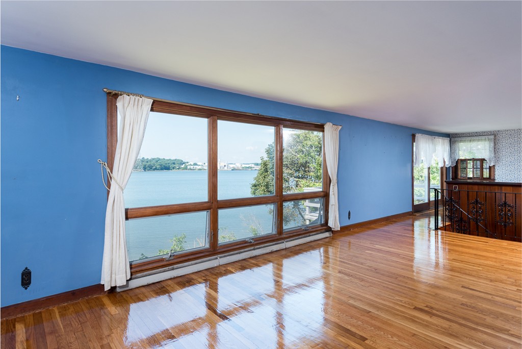 33 Anna Road Weymouth, MA 02191 - Photo 10 of 26 Gallery Image 10