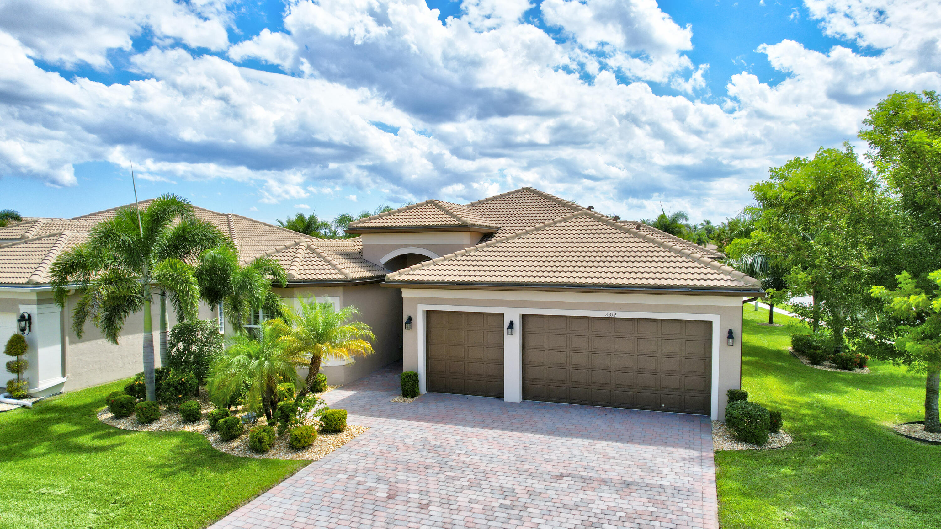 8314 Razorback Court Boynton Beach, FL 33473 - Photo 4 of 82 04_dji_0127_8_9