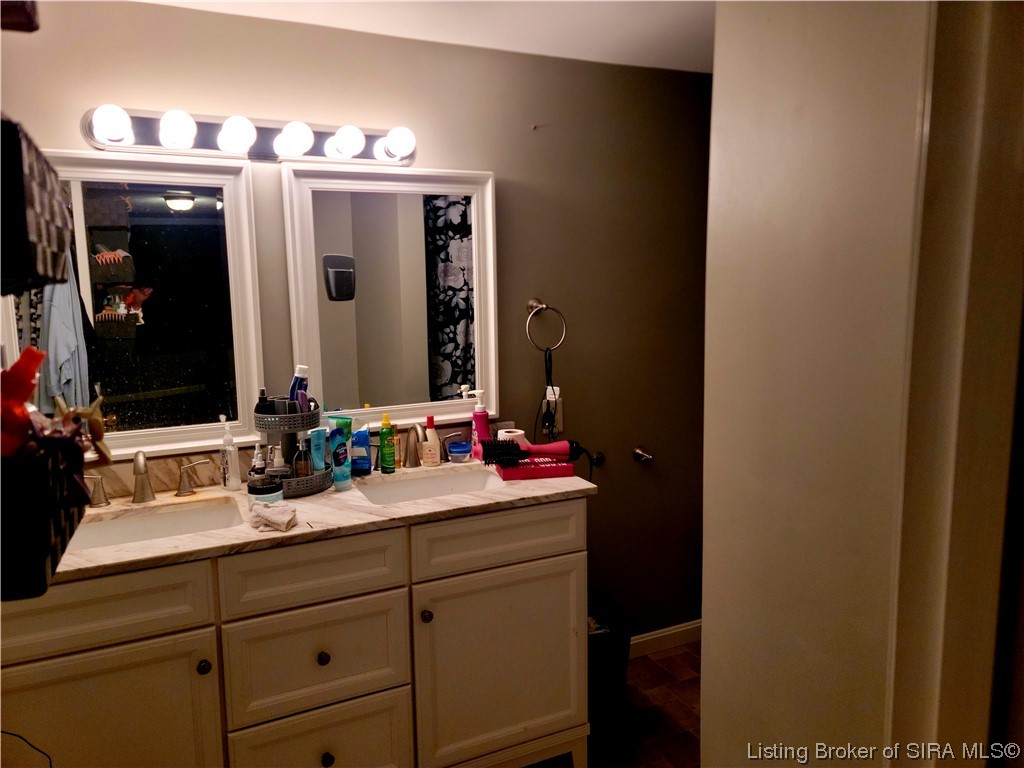 134 East State Madison, IN 47250 - Photo 5 of 9