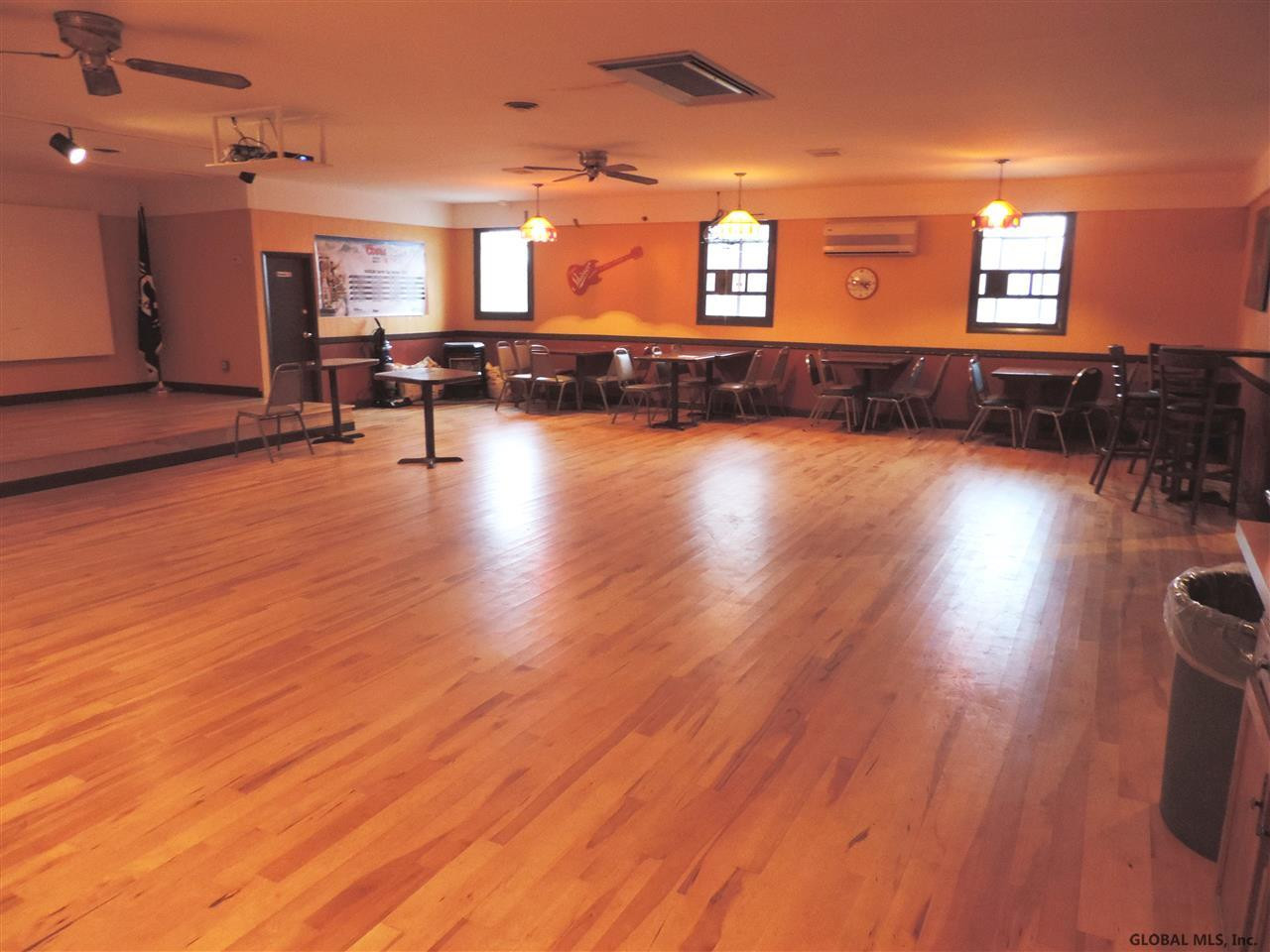 32 Clamsteam Road Halfmoon, NY 12065 - Photo 12 of 25 Photo 12