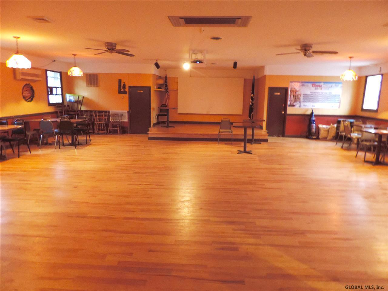 32 Clamsteam Road Halfmoon, NY 12065 - Photo 9 of 25 Photo 9