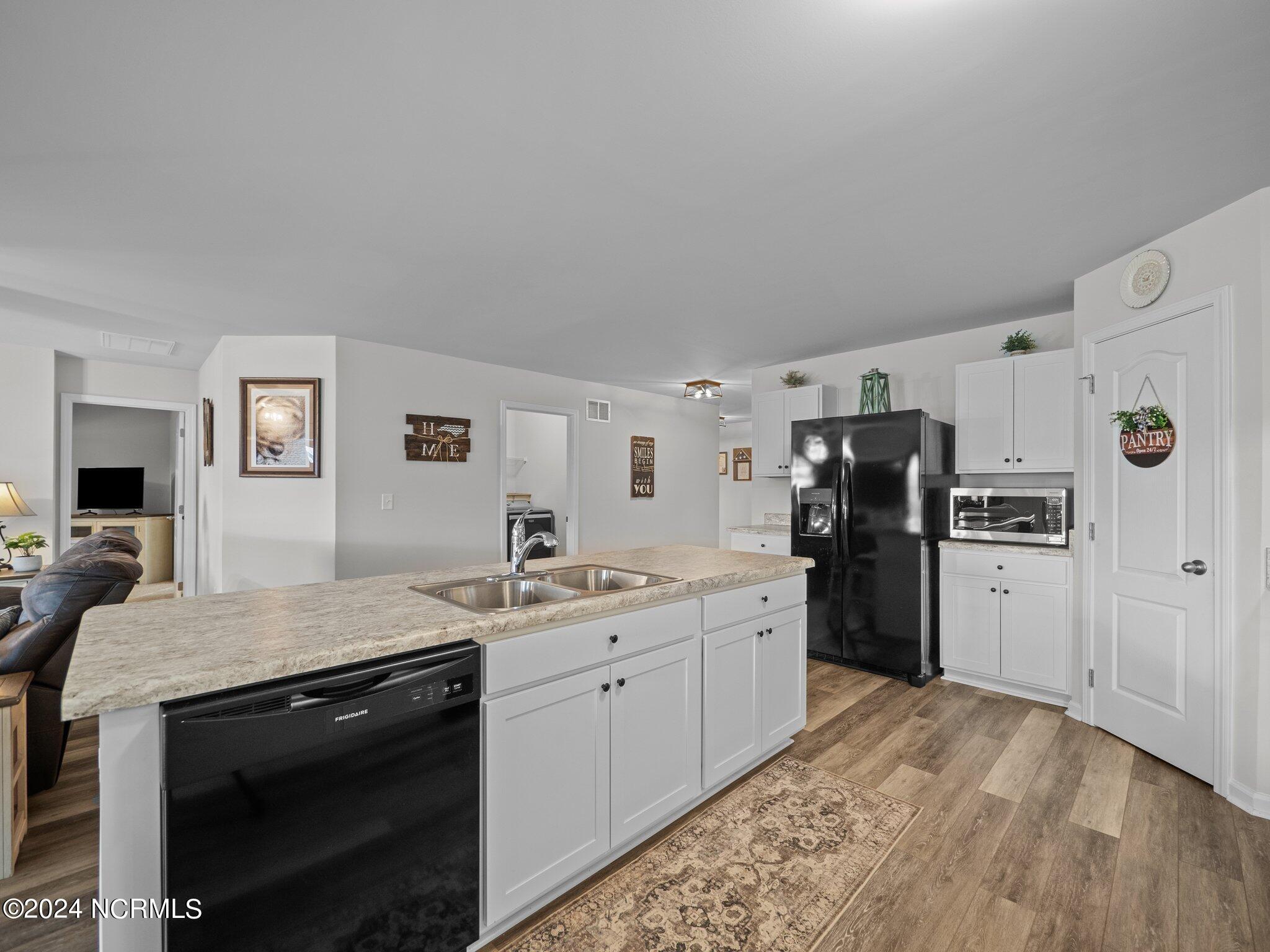 513 Ranchers Lane Jacksonville, NC 28546 - Photo 27 of 48 37-web-or-mls-P5240133