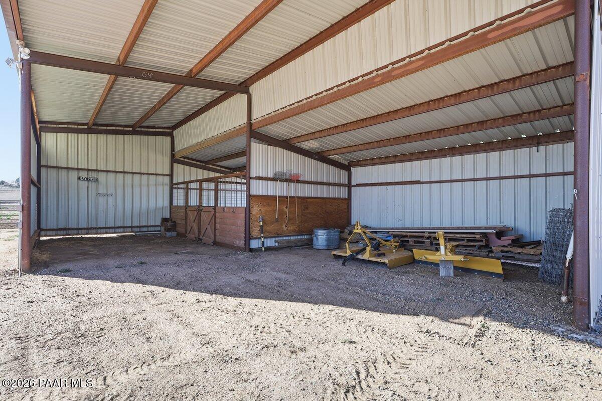 2550 West Canta Libre Road Chino Valley, AZ 86323 - Photo 27 of 33 Horse stables and barn