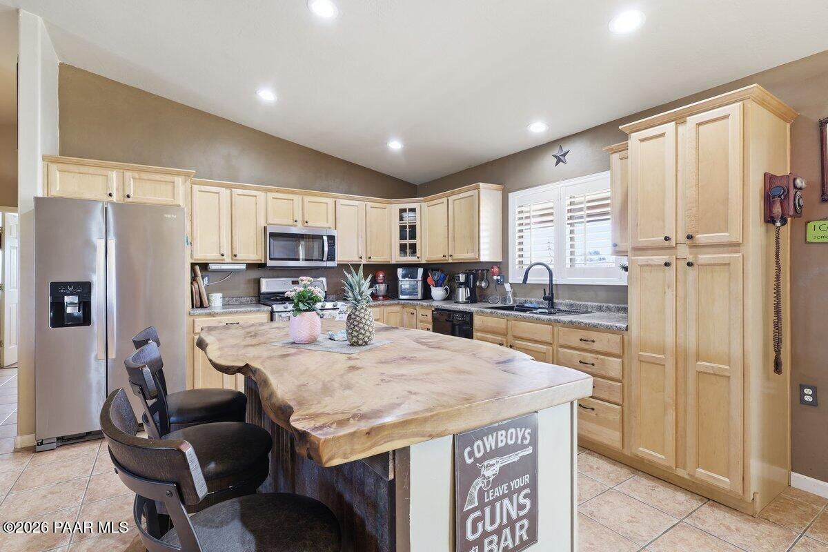 2550 West Canta Libre Road Chino Valley, AZ 86323 - Photo 9 of 33 Kitchen 2 (1)