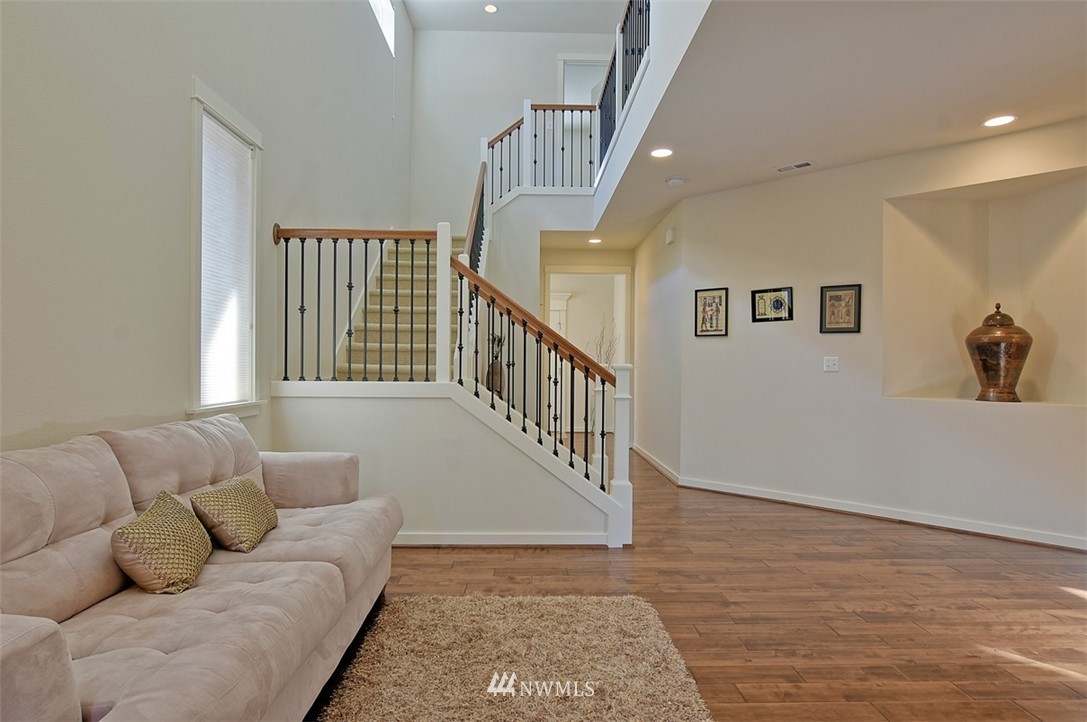 3617 215th Place Southeast Bothell, WA 98021 - Photo 3 of 25