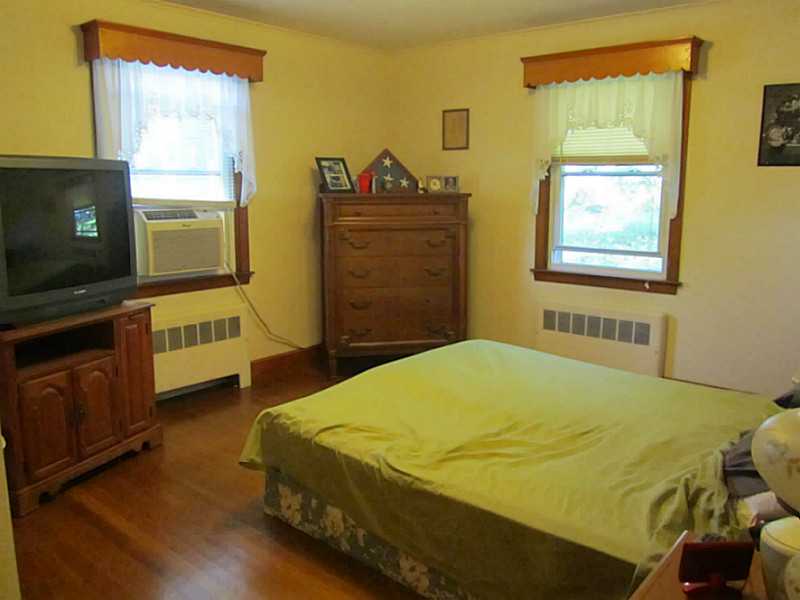 5 Whipple Road Smithfield, RI 02917 - Photo 15 of 21 Bedroom.