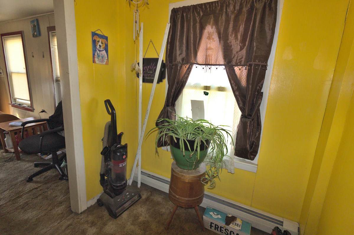 205 County Street Bennington, VT 05201 - Photo 7 of 30 Gallery Image 7