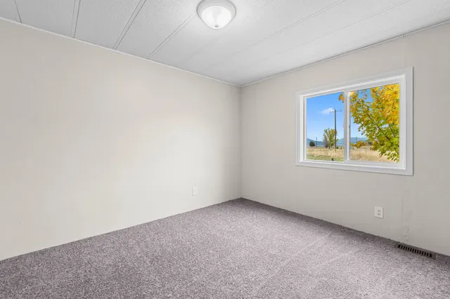 $325,000 | 2876 Cottonwood Creek Road, Chewelah, WA 99109