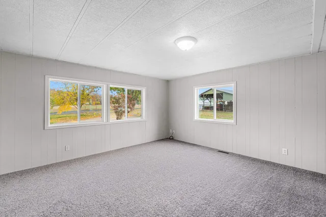 $325,000 | 2876 Cottonwood Creek Road, Chewelah, WA 99109