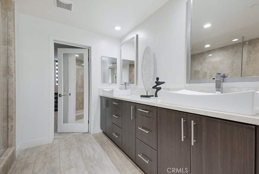 53 Gramercy Irvine, CA 92612 - Photo 40 of 75