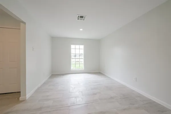 $2,200 | 2114 Shasta Drive, League City, TX 77565