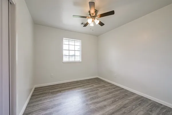 $2,200 | 2114 Shasta Drive, League City, TX 77565