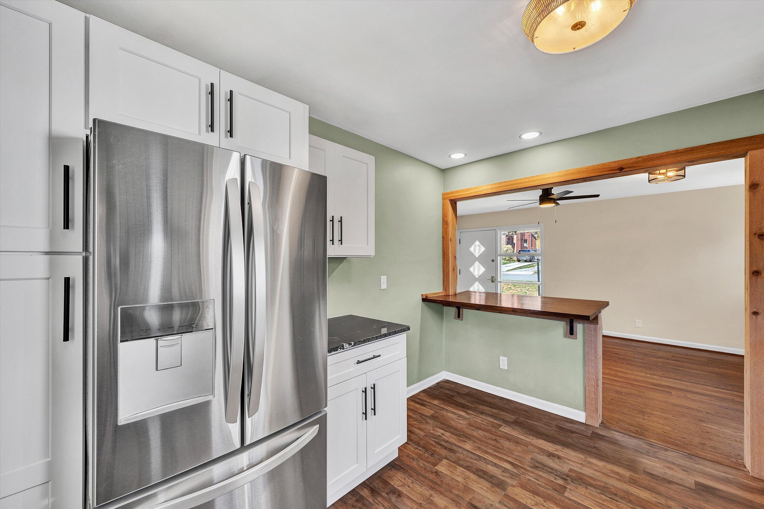 1210 Howbert Avenue Southwest Roanoke, VA 24015 - Photo 13 of 39 13-SGP-04843