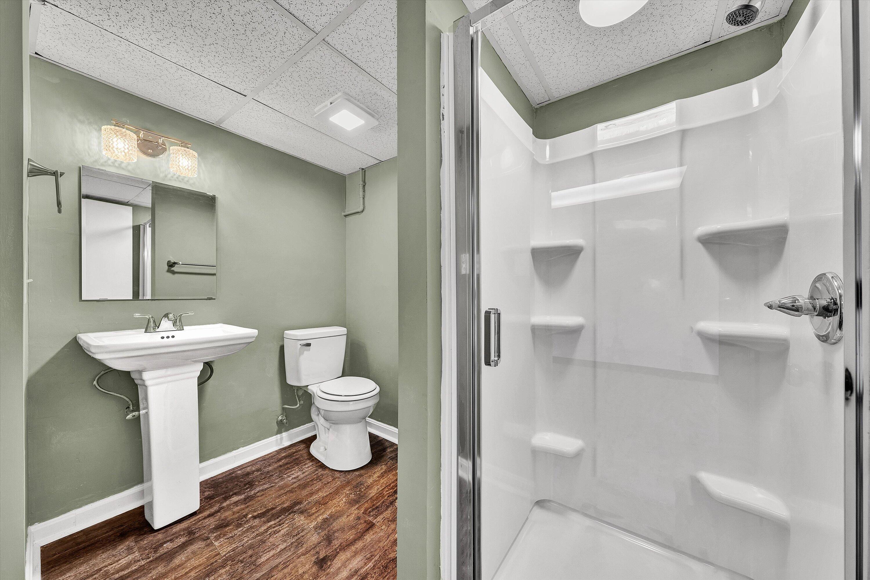 1210 Howbert Avenue Southwest Roanoke, VA 24015 - Photo 26 of 39 26-SGP-04882