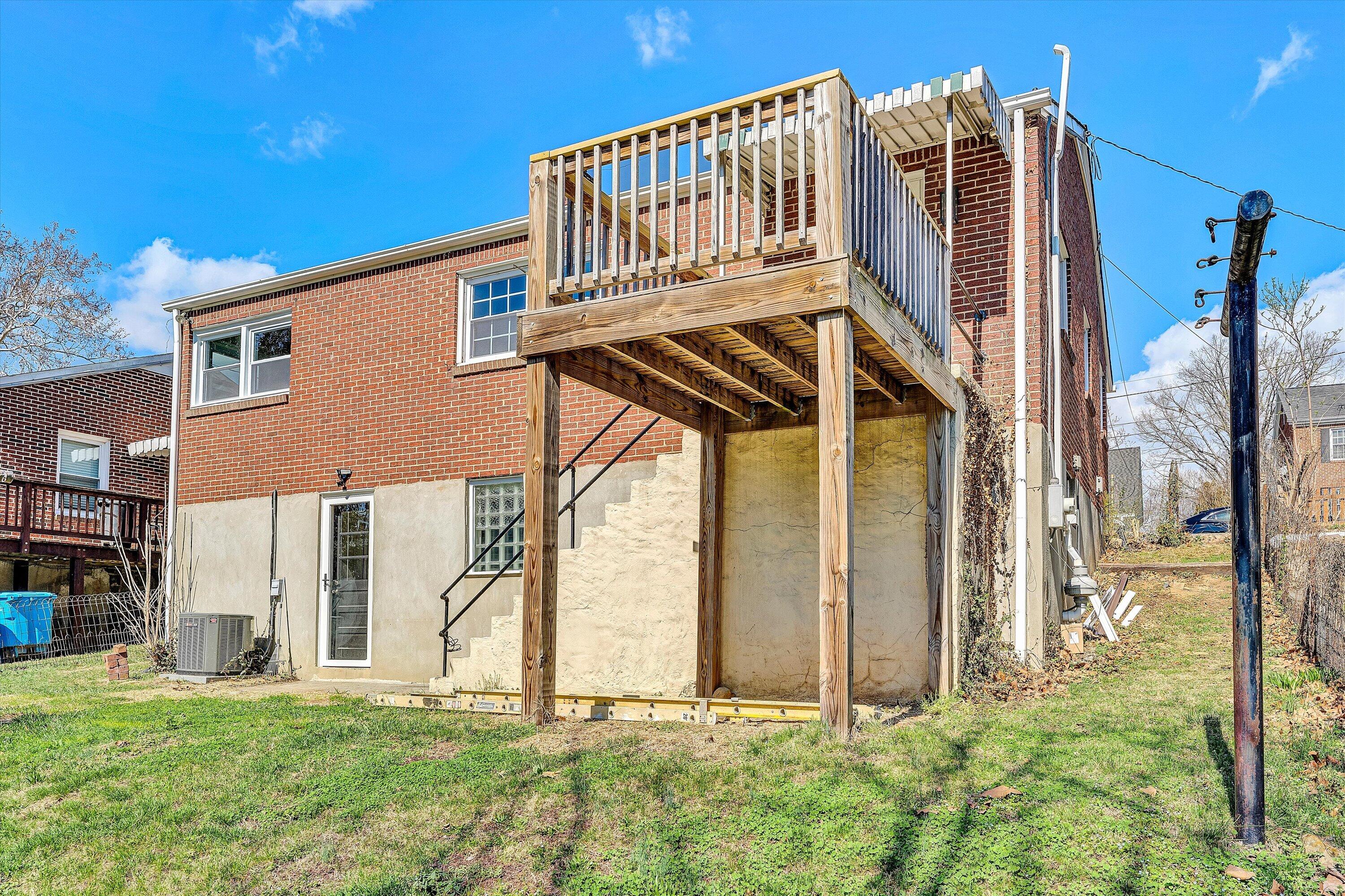 1210 Howbert Avenue Southwest Roanoke, VA 24015 - Photo 30 of 39 30-SGP-04891
