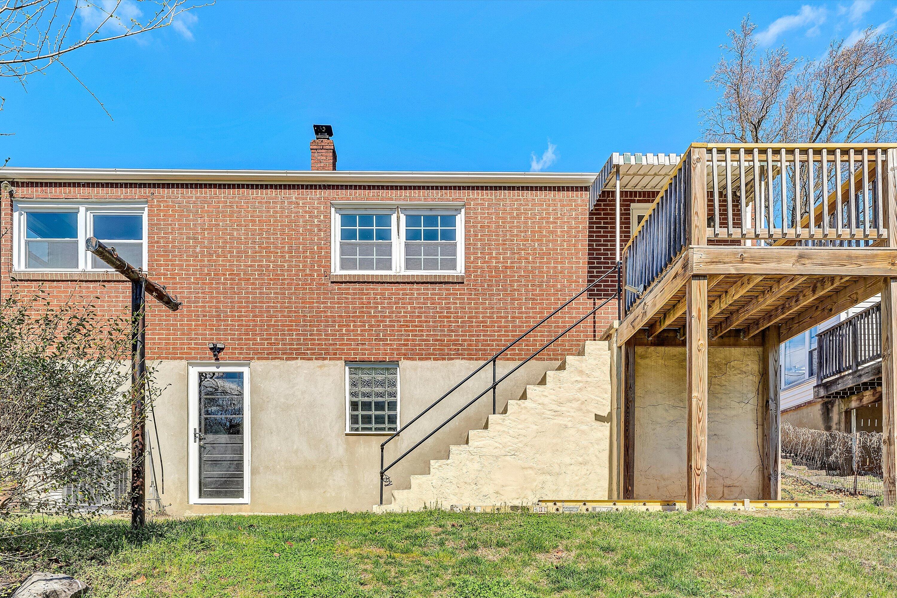 1210 Howbert Avenue Southwest Roanoke, VA 24015 - Photo 31 of 39 31-SGP-04894