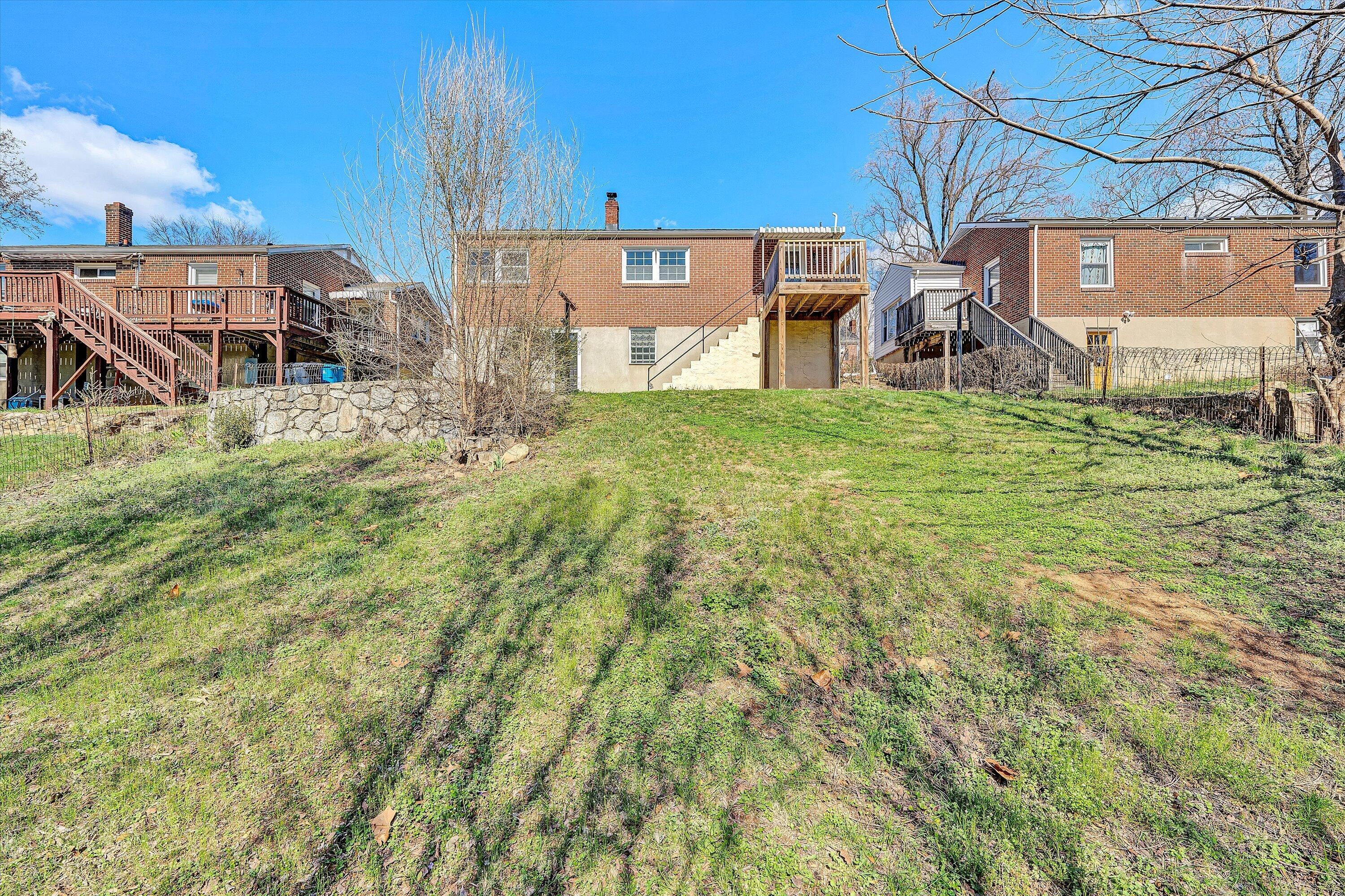 1210 Howbert Avenue Southwest Roanoke, VA 24015 - Photo 35 of 39 35-SGP-04906