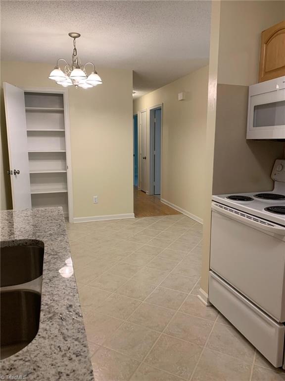 5639 Hornaday Road, Unit G Greensboro, NC 27409 - Photo 6 of 24