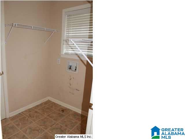 2025 Magnolia Road Leeds, AL 35094 - Photo 5 of 15