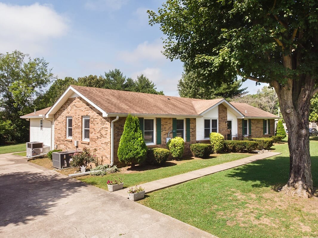 2903 Bluebird Drive Springfield, TN 37172 - Photo 2 of 35 Gallery Image 2