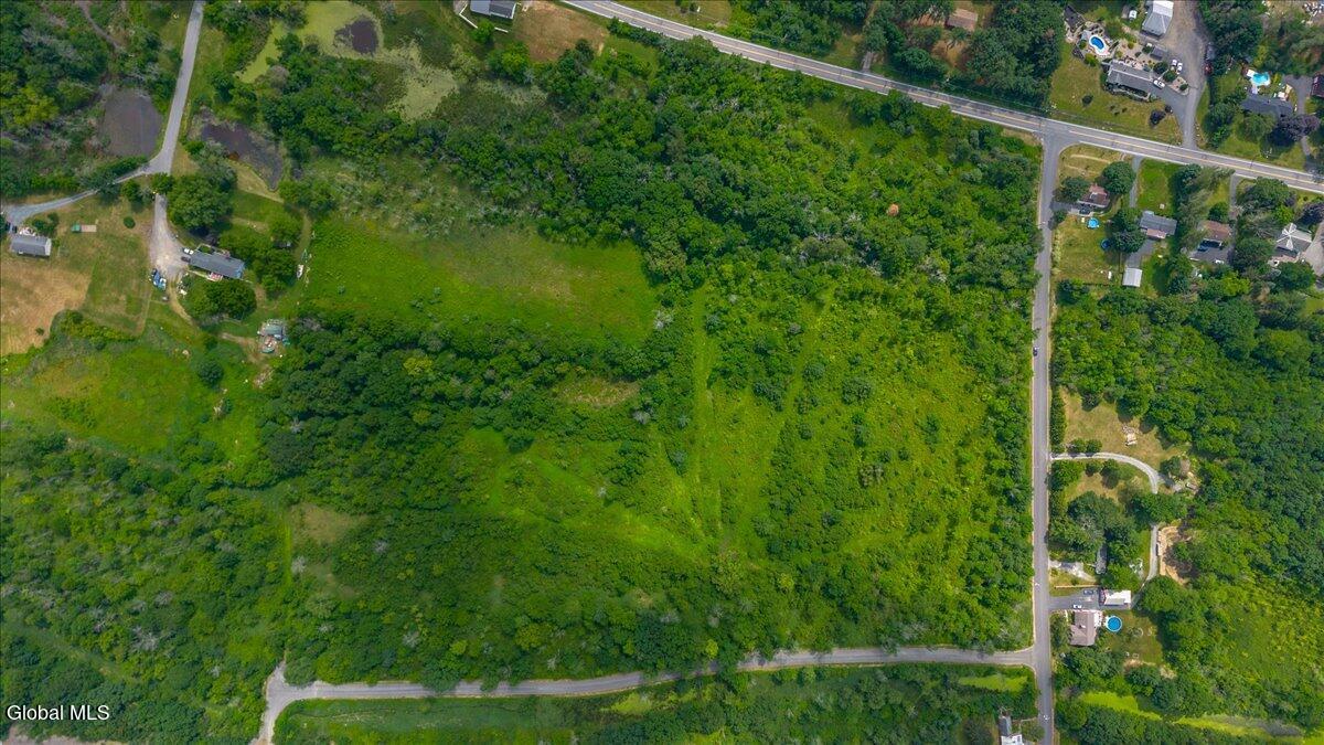 L8 Stratton Lane Stillwater, NY 12170 - Photo 13 of 14 10-stratton lane-10