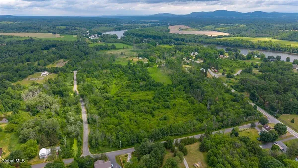 $215,000 | L8 Stratton Lane, Stillwater, NY 12170