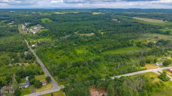 $215,000 | L8 Stratton Lane, Stillwater, NY 12170