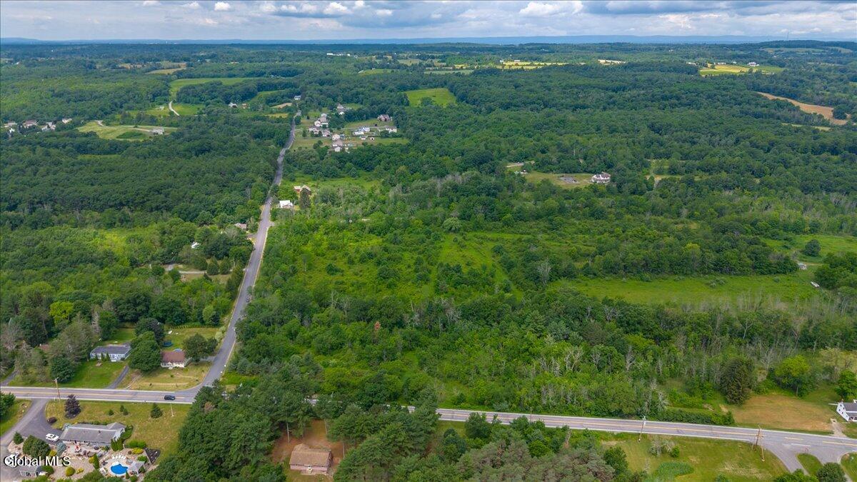 L8 Stratton Lane Stillwater, NY 12170 - Photo 7 of 14 05-stratton lane-5