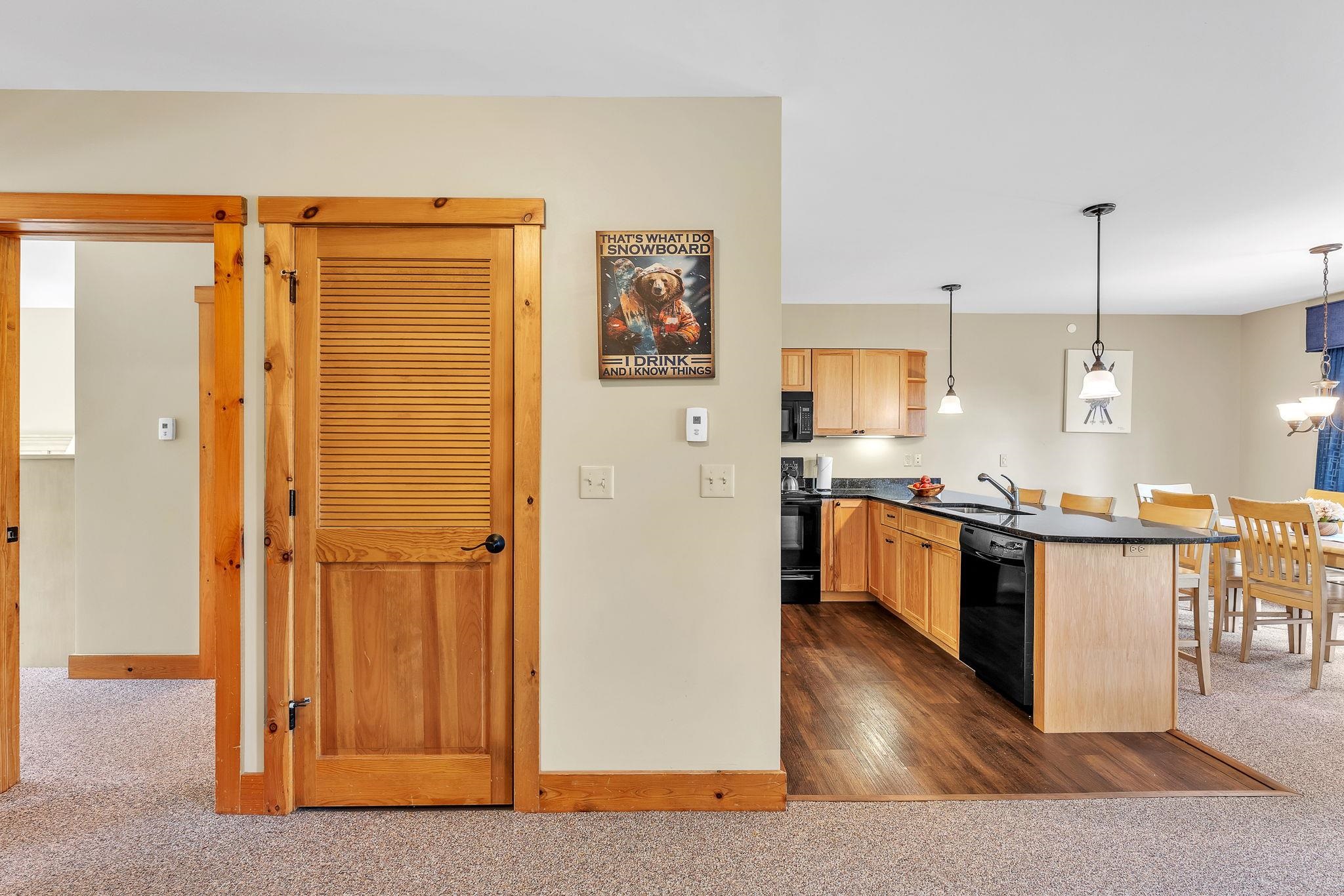 319 Jay Peak Road, Unit 4706 Jay, VT 05859 - Photo 12 of 21 Gallery Image 12