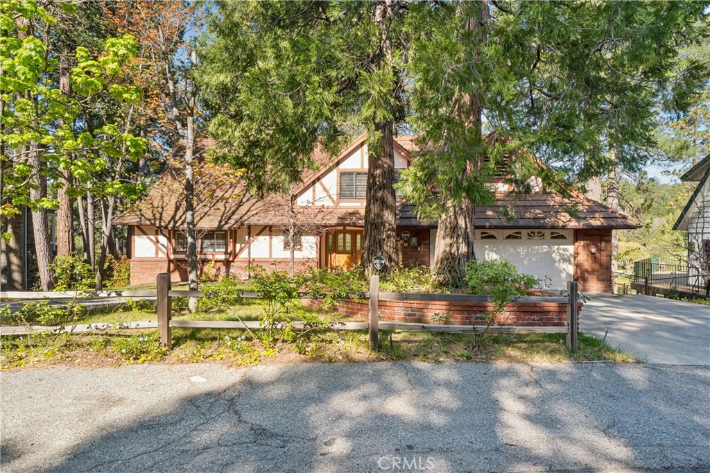 524 Golf Course Road Lake Arrowhead, CA 92352 - Photo 68 of 71 a view of street with houses