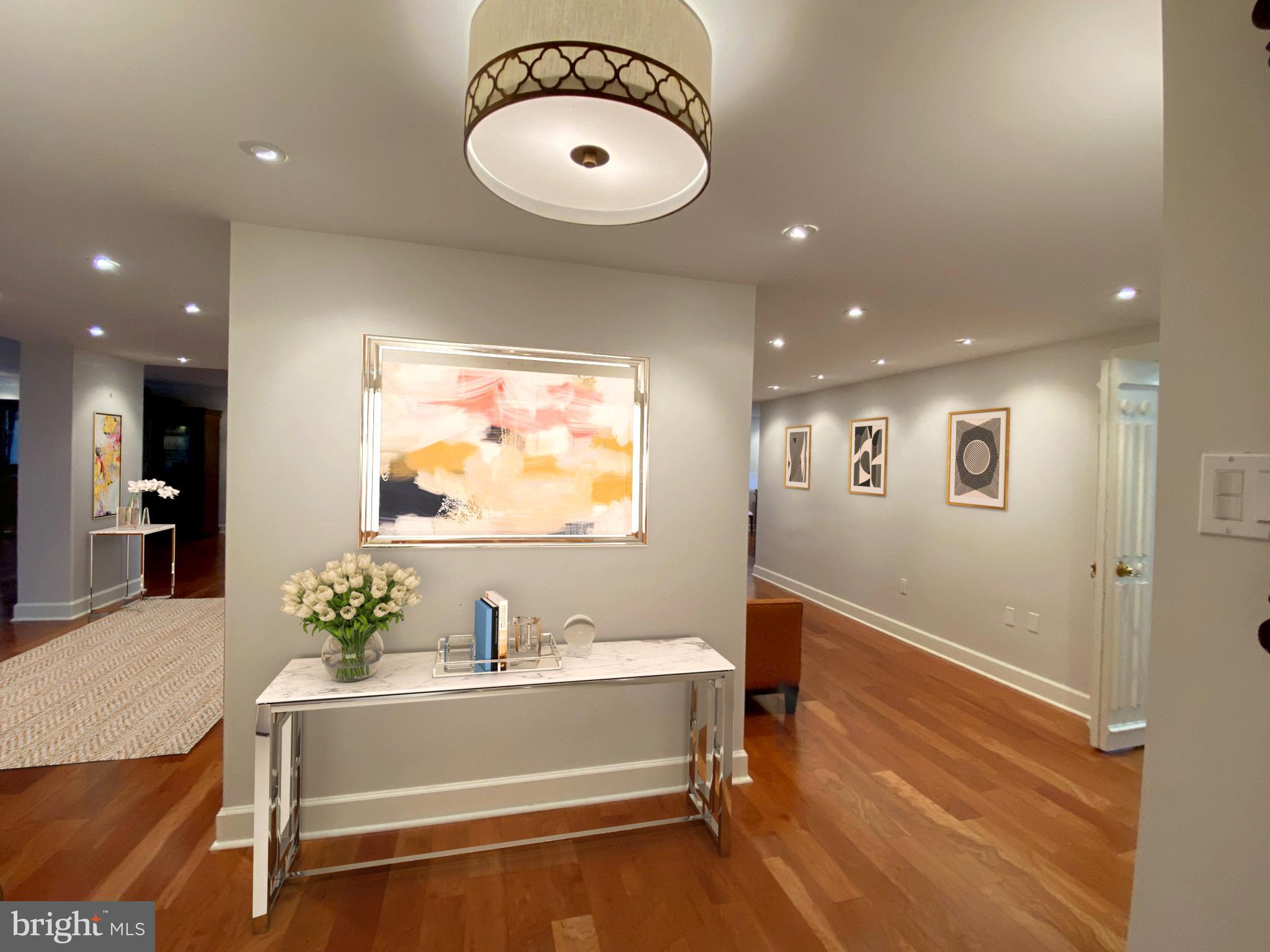 191 Presidential Boulevard, Unit R404405 Bala Cynwyd, PA 19004 - Photo 8 of 33 Foyer