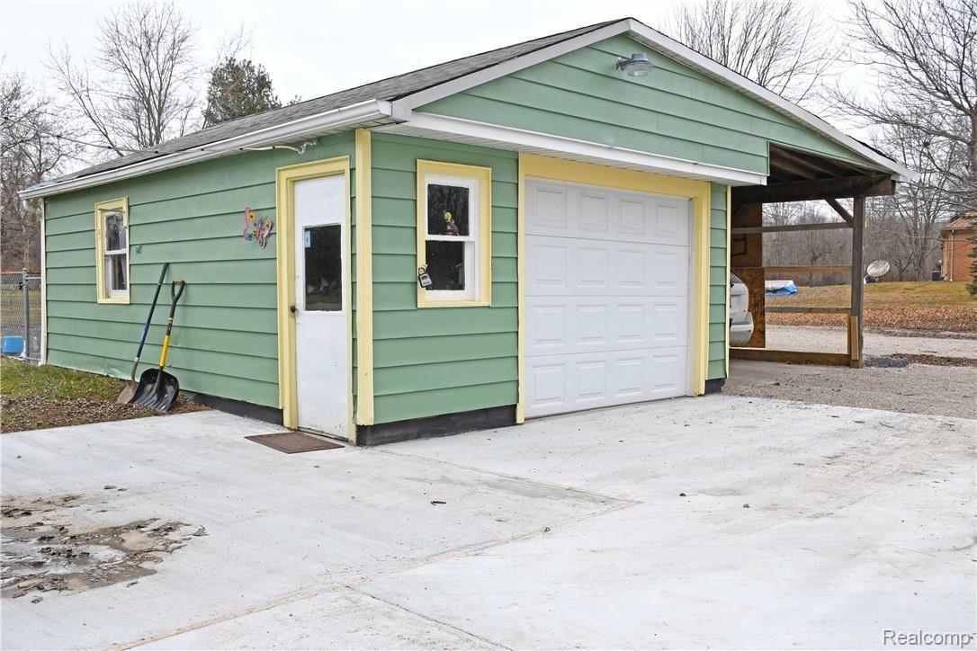 3015 Wadhams Road North Street, MI 48049 - Photo 3 of 28 GARAGE.jpg