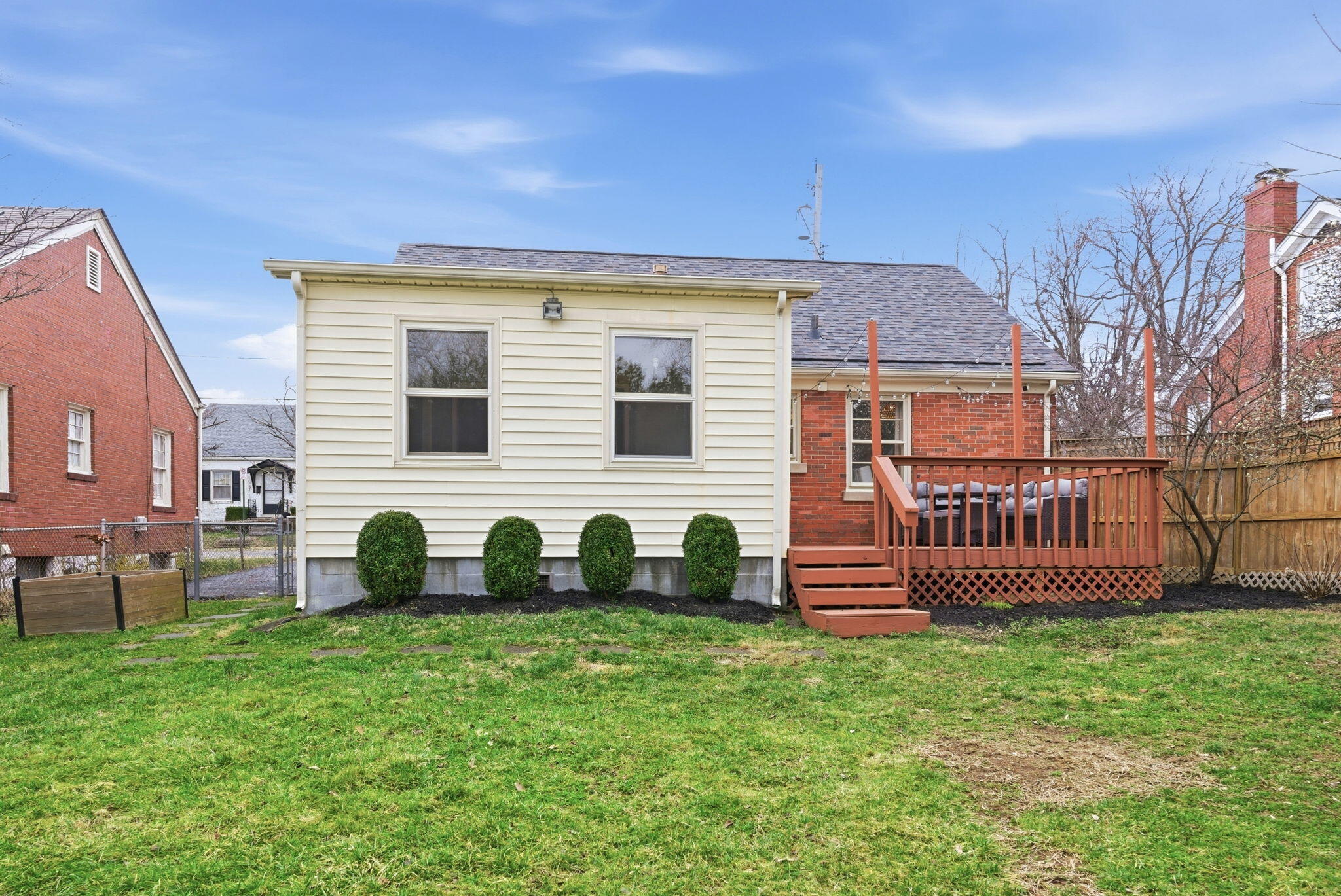 220 Lackawanna Road Lexington, KY 40503 - Photo 31 of 33 35-web-or-mls-DSC09821