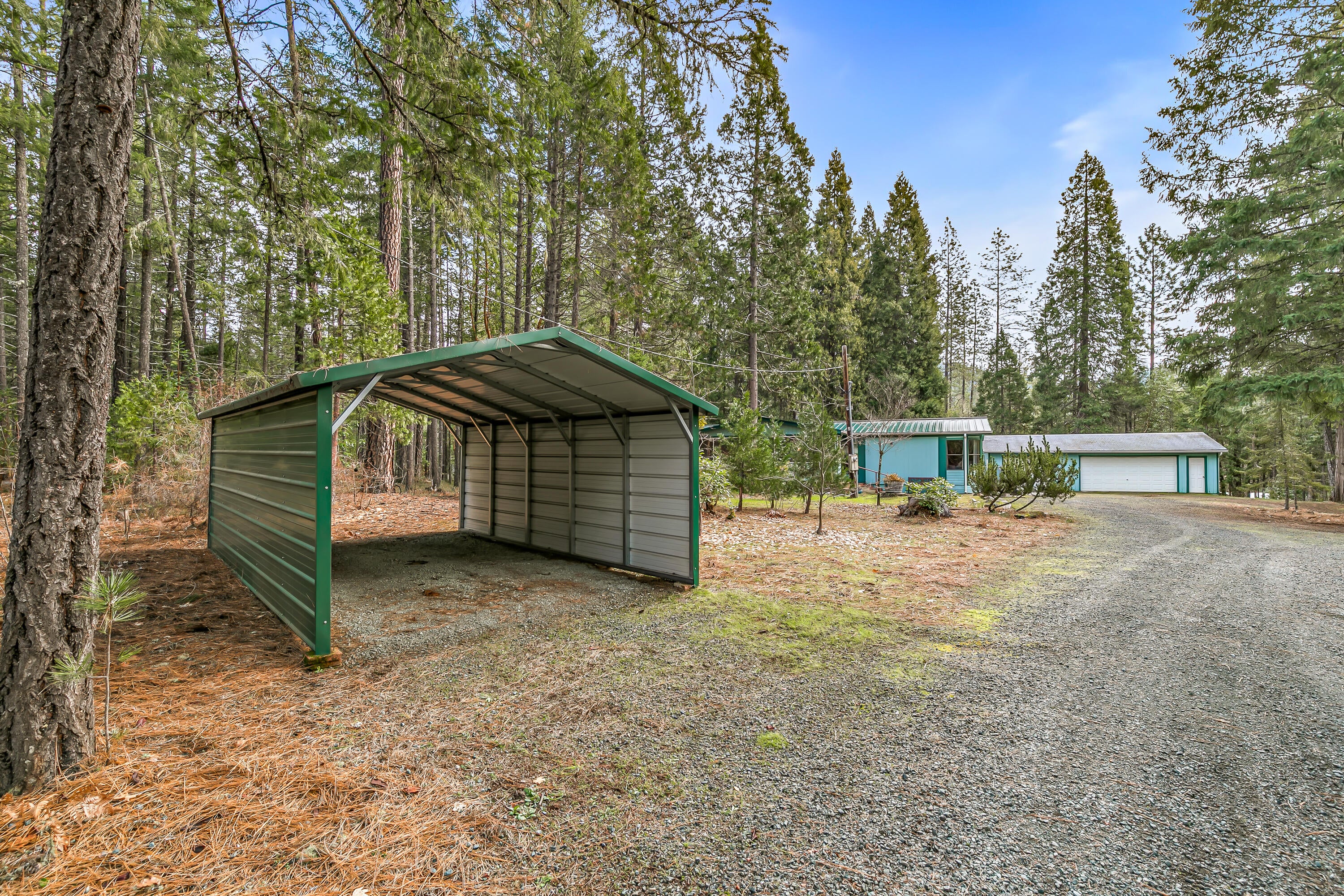 3610 Pleasant Creek Road Rogue River, OR 97537 - Photo 36 of 110 House 1- Carport