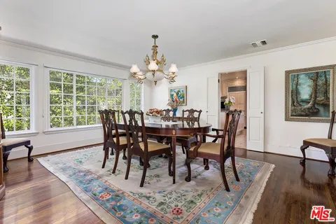 $3,995,000 | 210 North Palm Drive, Beverly Hills, CA 90210