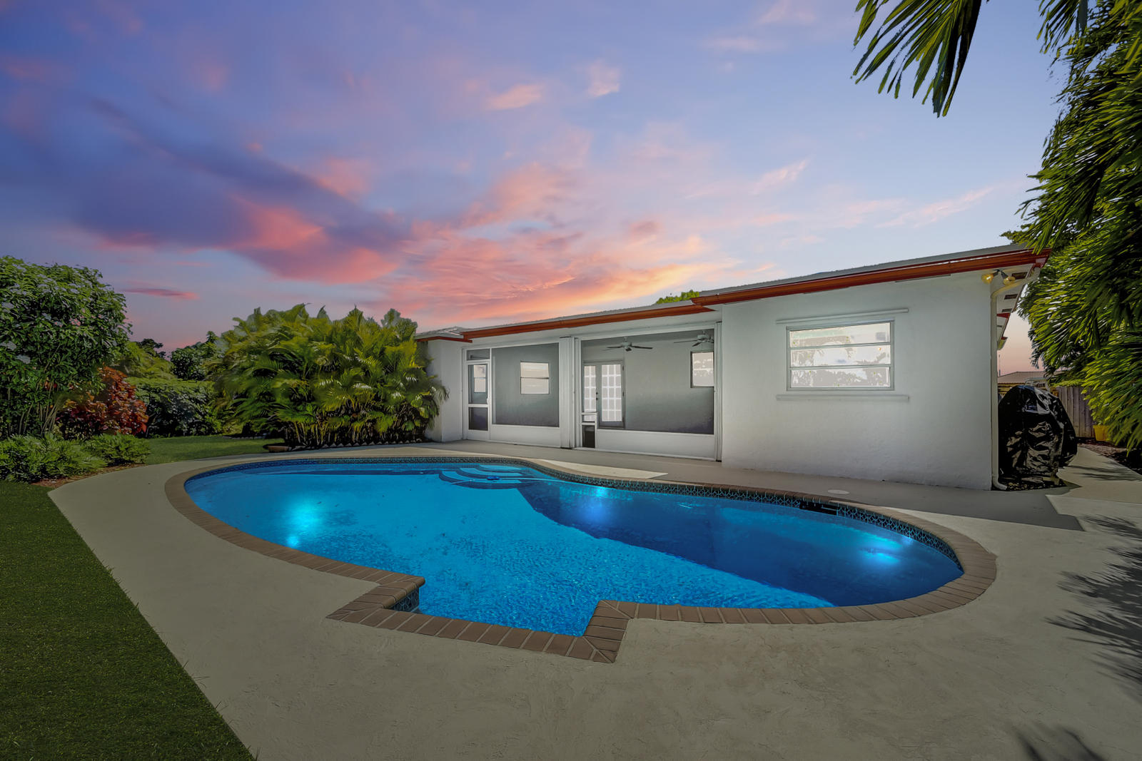 22298 Garrison Street Boca Raton, FL 33428 - Photo 46 of 62 Fun Twilight
