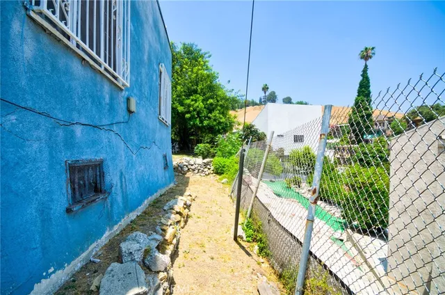 $599,985 | 2602 Onyx Drive, Los Angeles, CA 90032