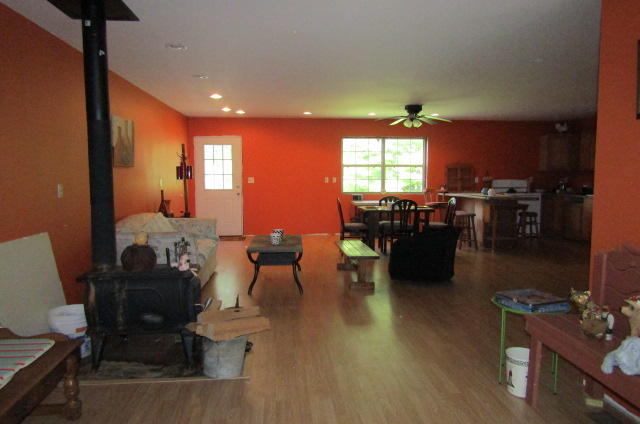 881 Deep Water Road Crossville, TN 38571 - Photo 8 of 40 Great Room