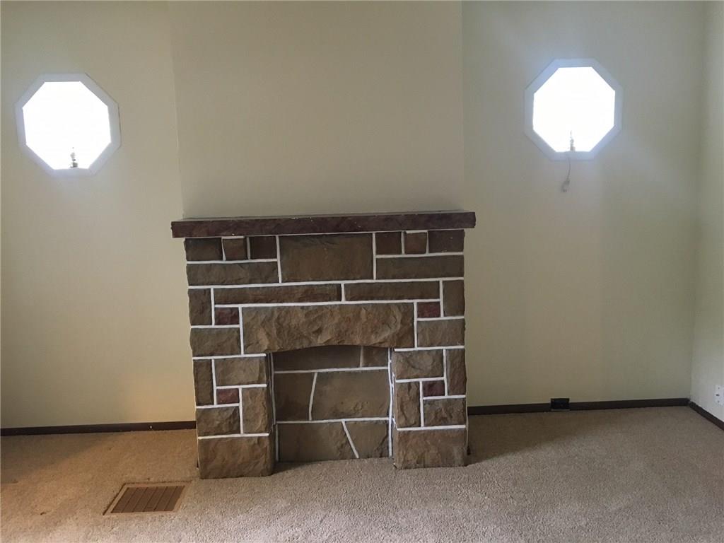 115 Lindsay Road Carnegie, PA 15106 - Photo 4 of 18 Gallery Image 4