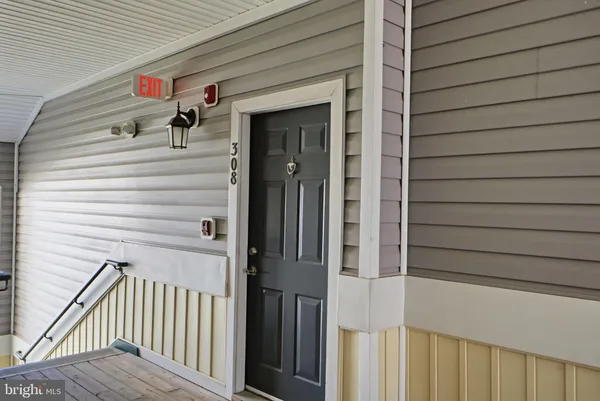 $239,900 | 6161 Willow Place, Unit 308, Bealeton, VA 22712